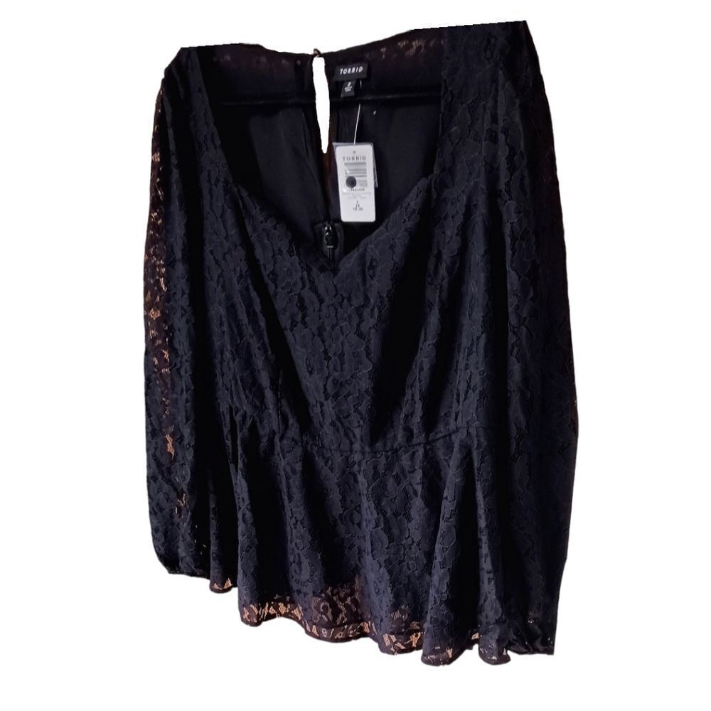 Torrid 2X Black sweetheart neck peplum lace puff sleeve blouse gothic - Picture 6 of 12
